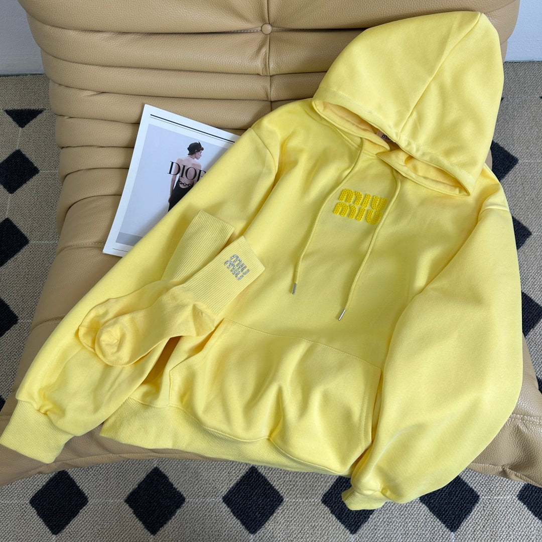 MIUMIU HOODIE AND SOCKS SET STYLE 474