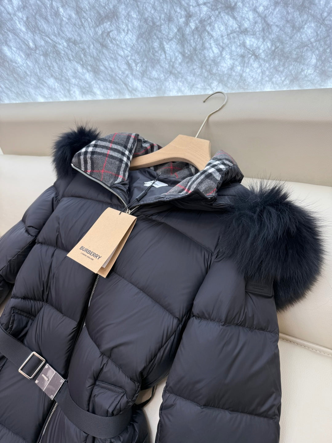 BURBERRY 25S DOWN JACKET 0013