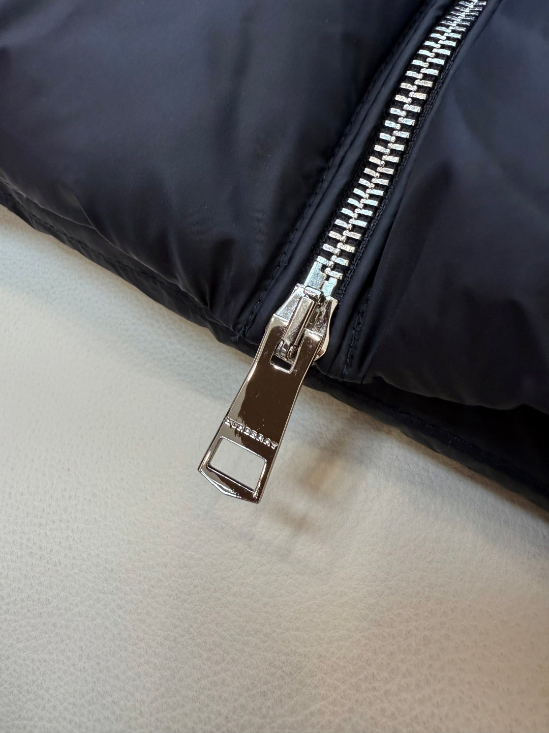 BURBERRY 25S DOWN JACKET 0013