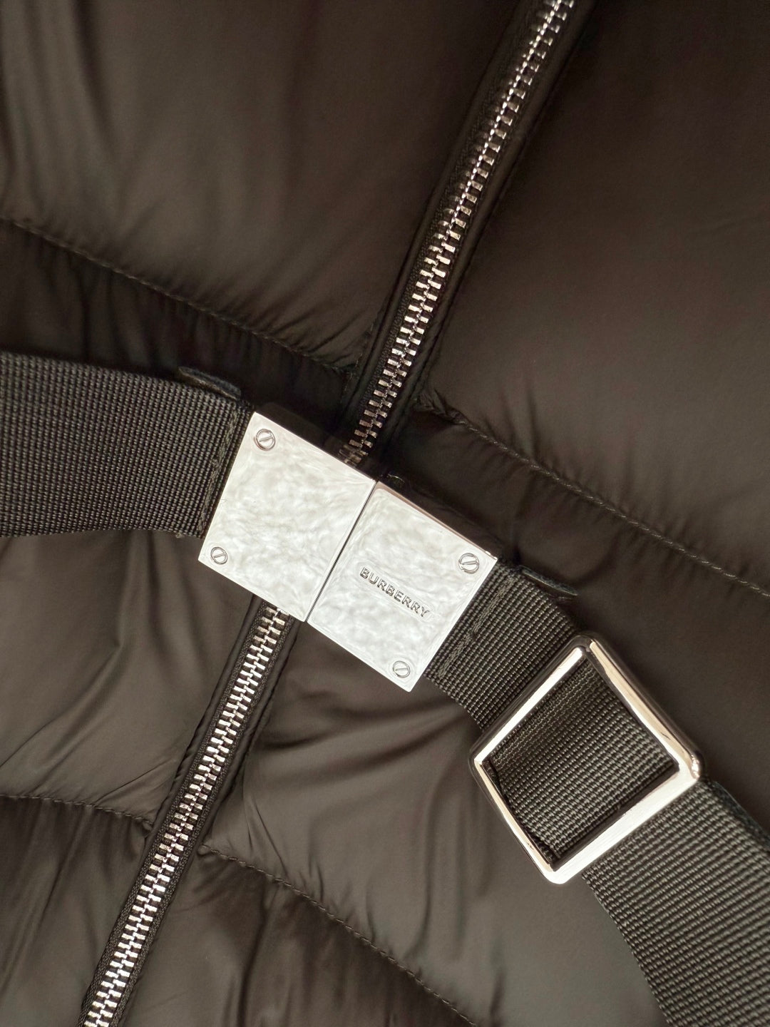 BURBERRY 25S DOWN JACKET 0012