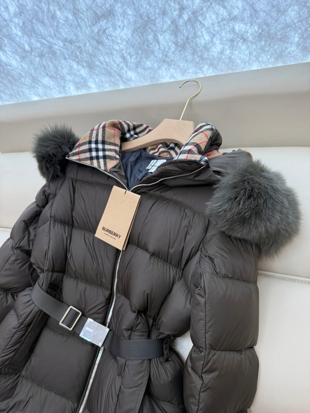 BURBERRY 25S DOWN JACKET 0012