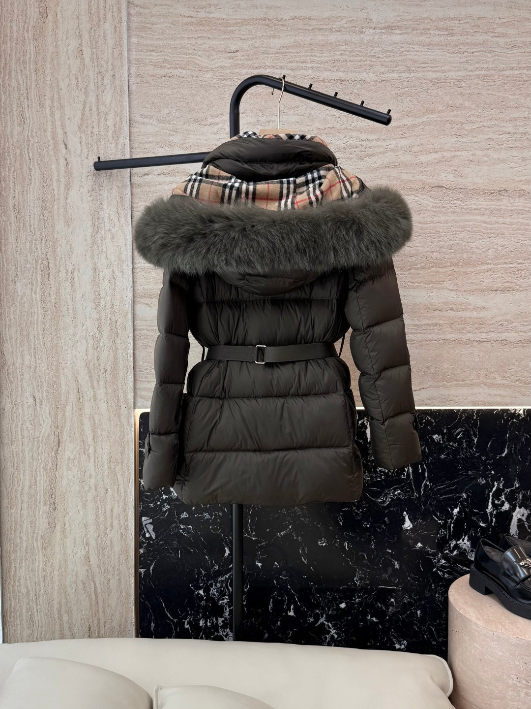 BURBERRY 25S DOWN JACKET 0012