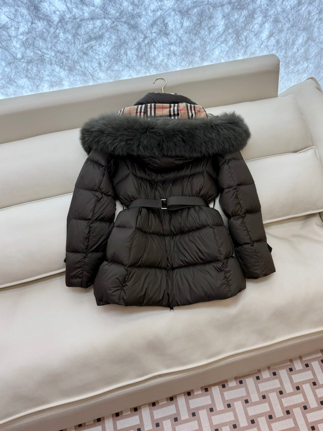 BURBERRY 25S DOWN JACKET 0012