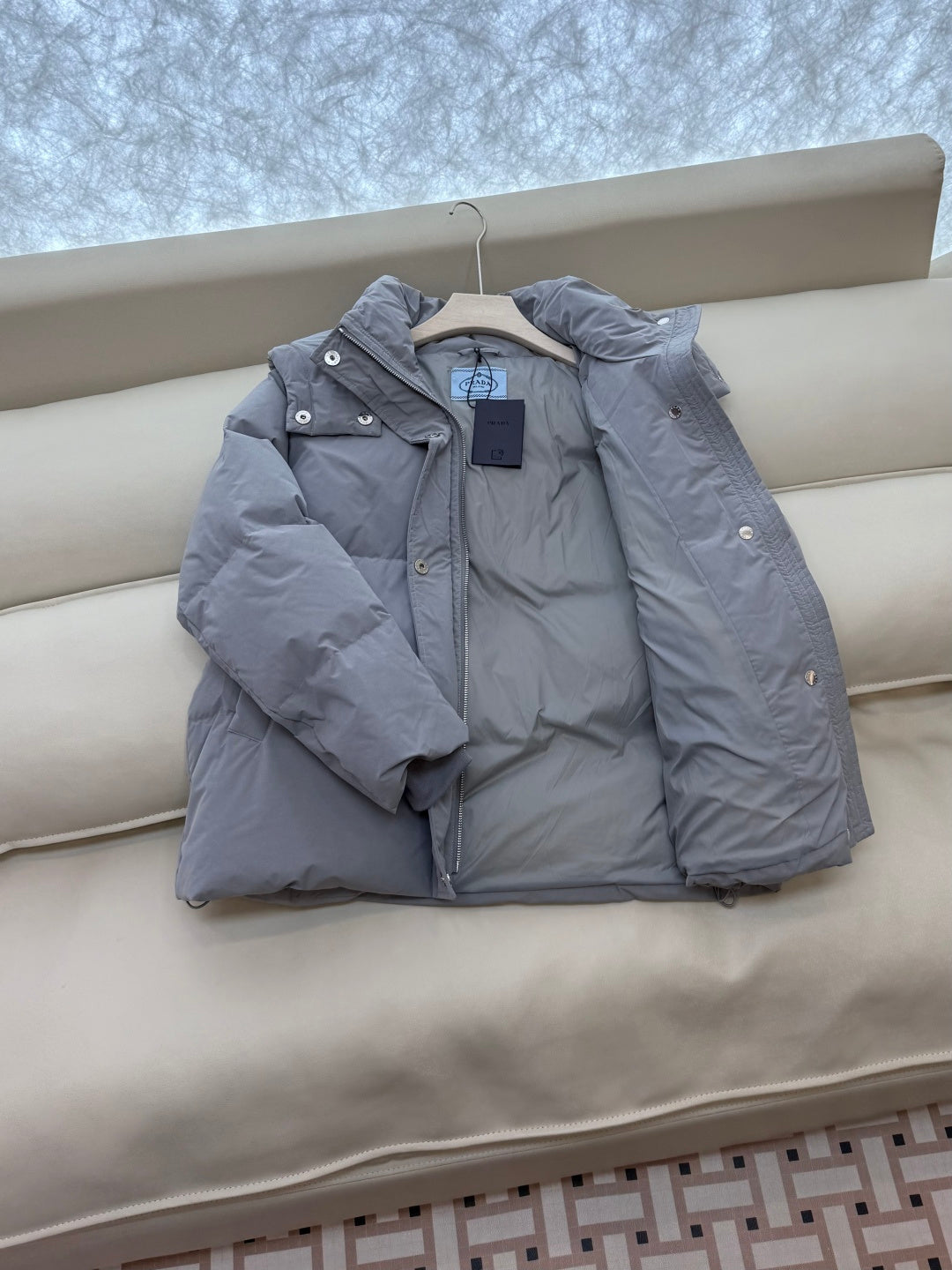 PRADA 25S DOWN JACKET 398