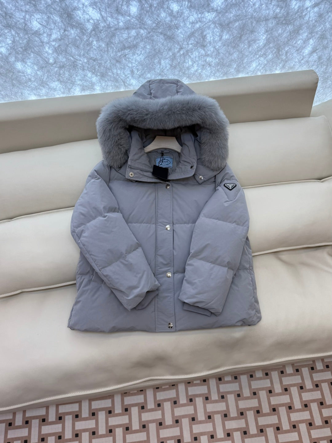 PRADA 25S DOWN JACKET 398
