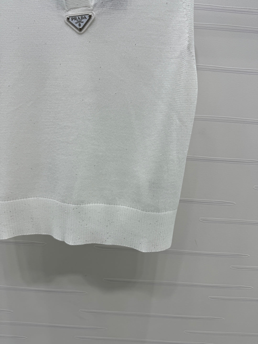 PRADA SEQUIN-EMBELLISHED V-NECK KNIT TANK BLAZER 274810