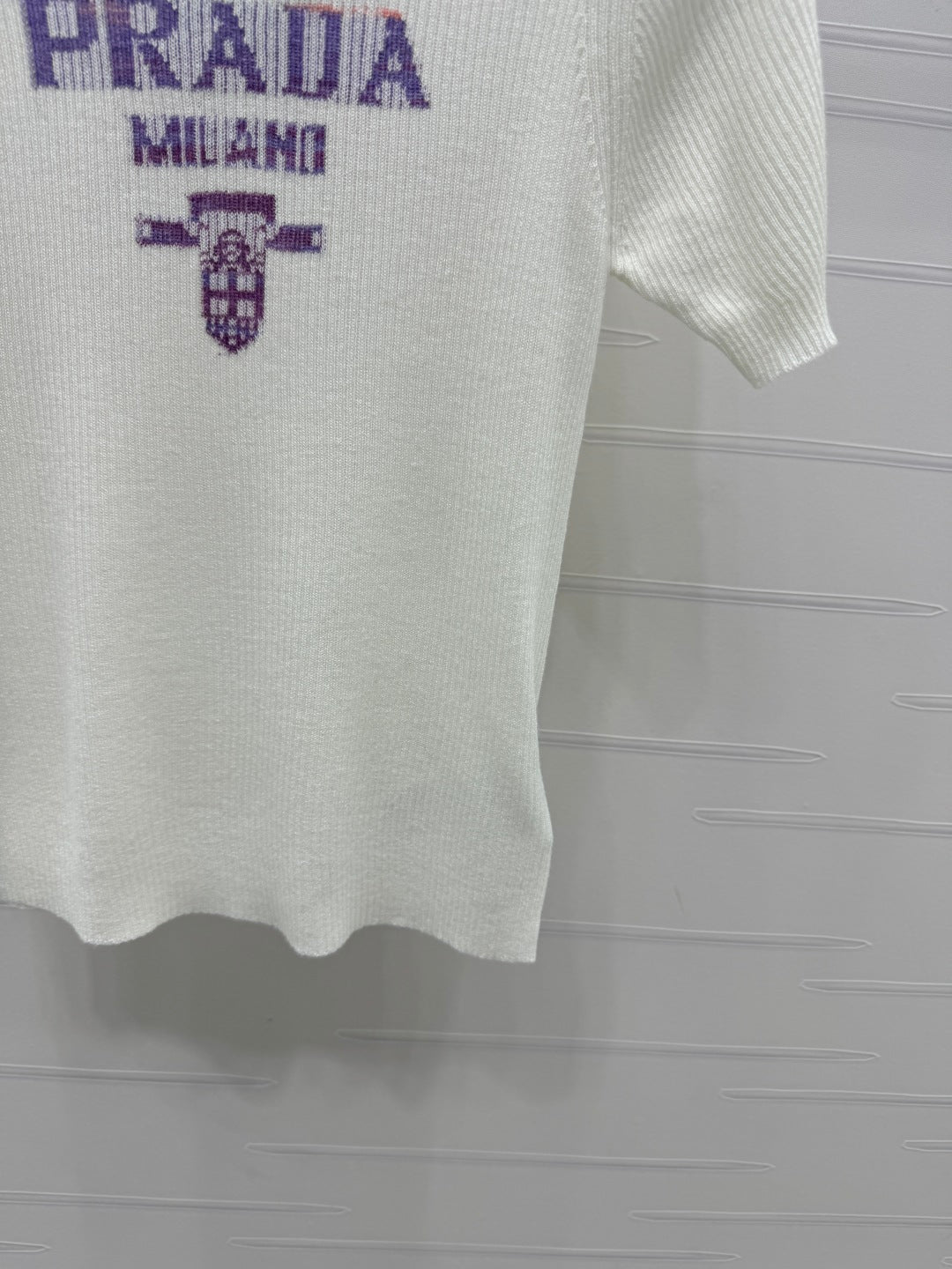 Prada 25 T-Shirt Wool with Acrylic 233531