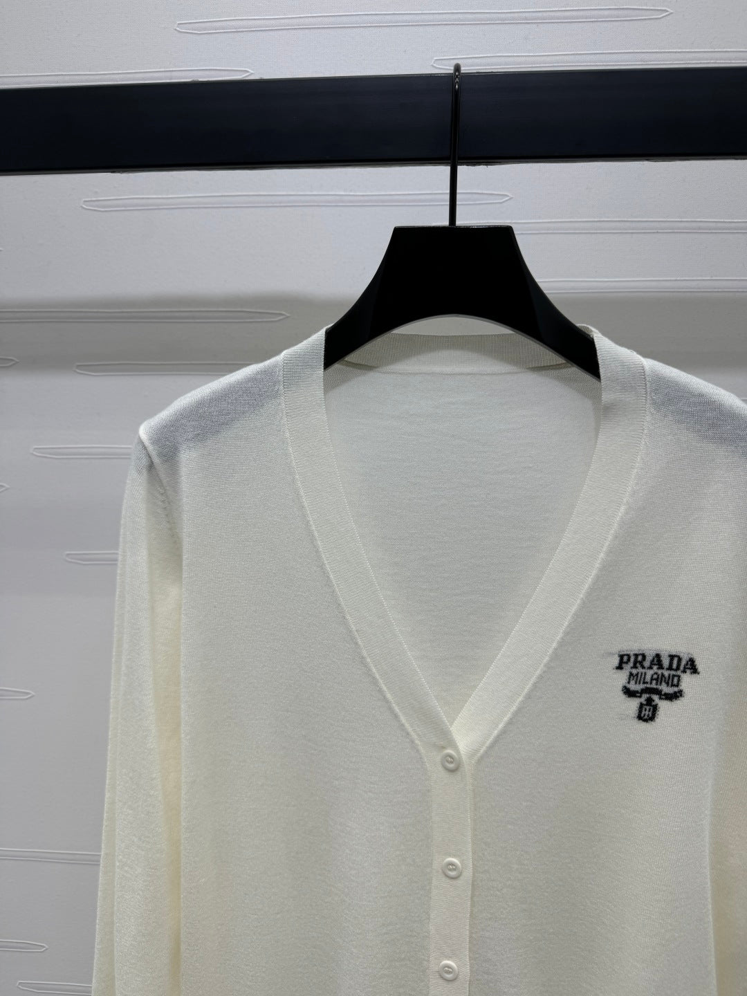 PRADA LONG-SLEEVE KNIT CARDIGAN 269461