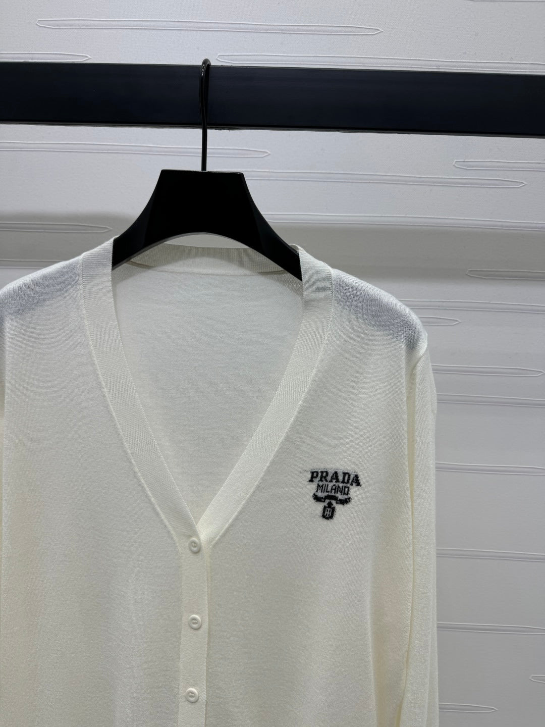 PRADA LONG-SLEEVE KNIT CARDIGAN 269461