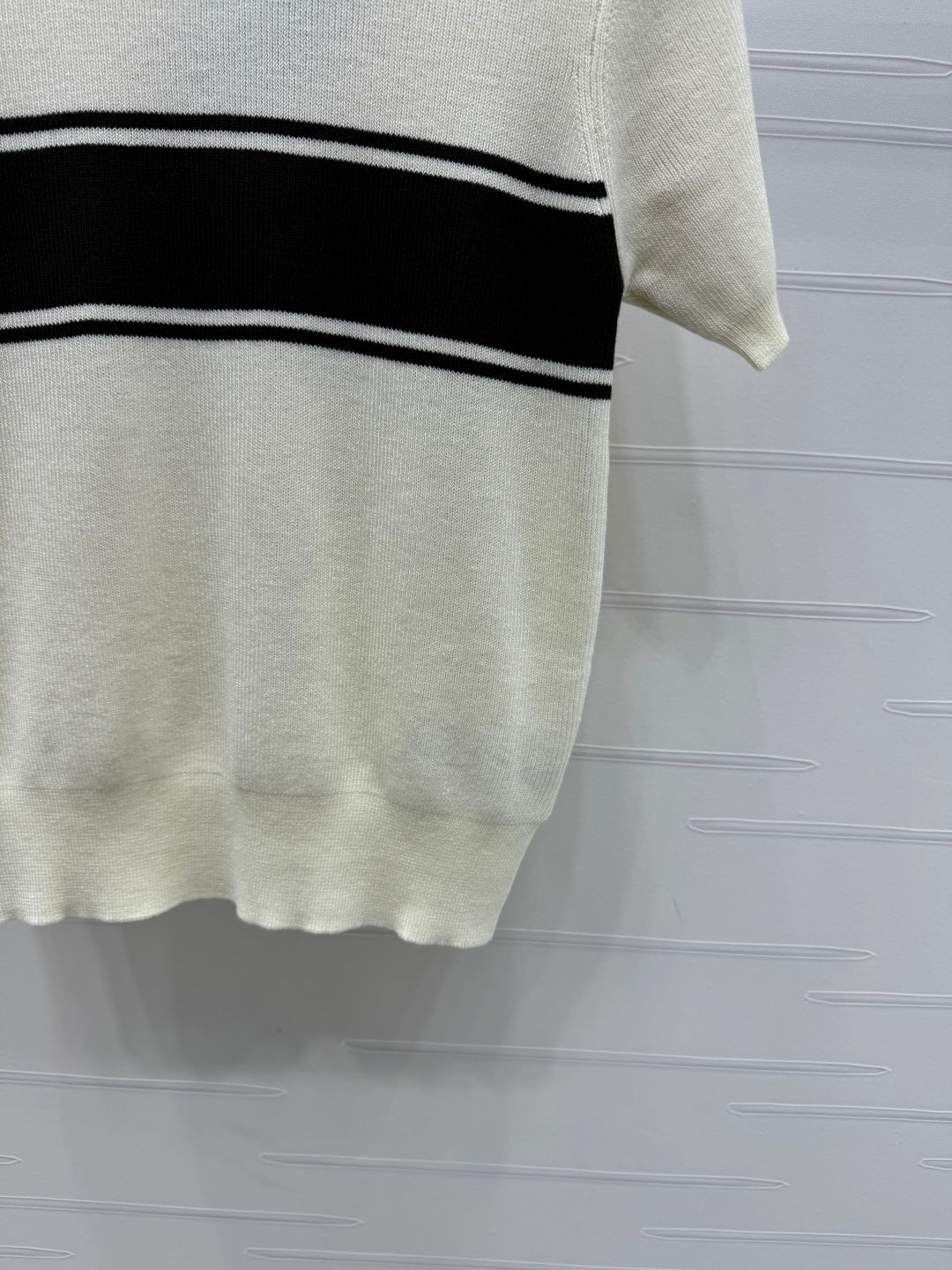 PRADA SHORT-SLEEVE CREW NECK SWEATER 269414