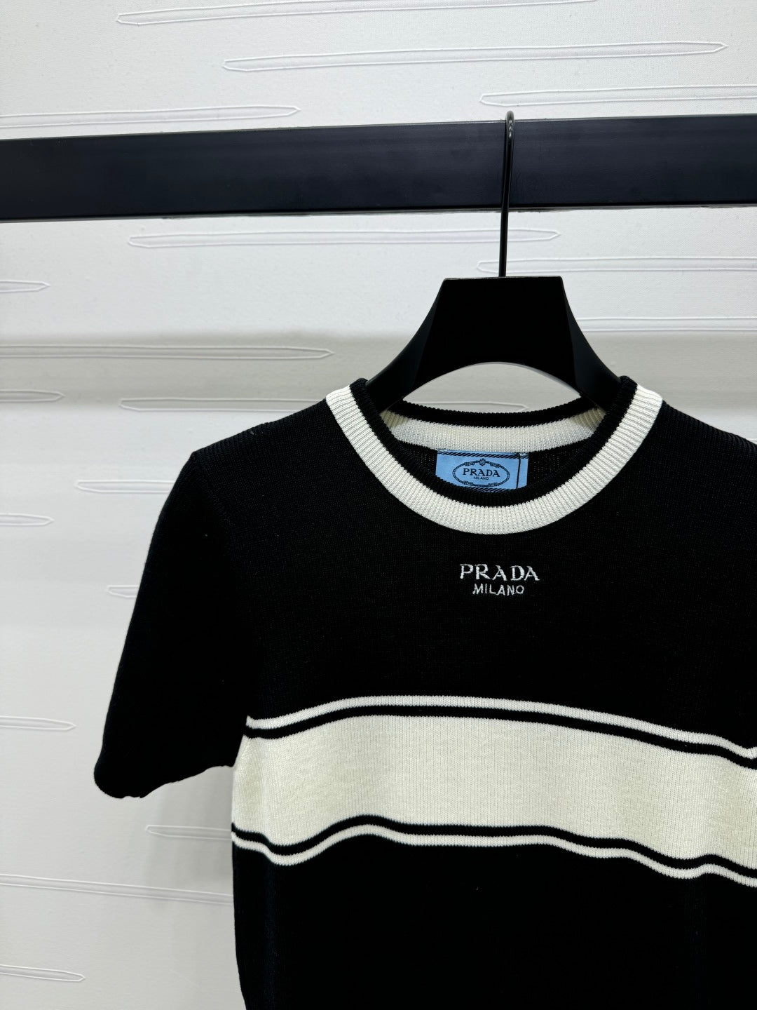 PRADA SHORT-SLEEVE CREW NECK SWEATER 269413