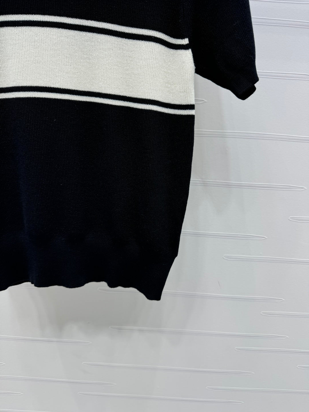 PRADA SHORT-SLEEVE CREW NECK SWEATER 269413