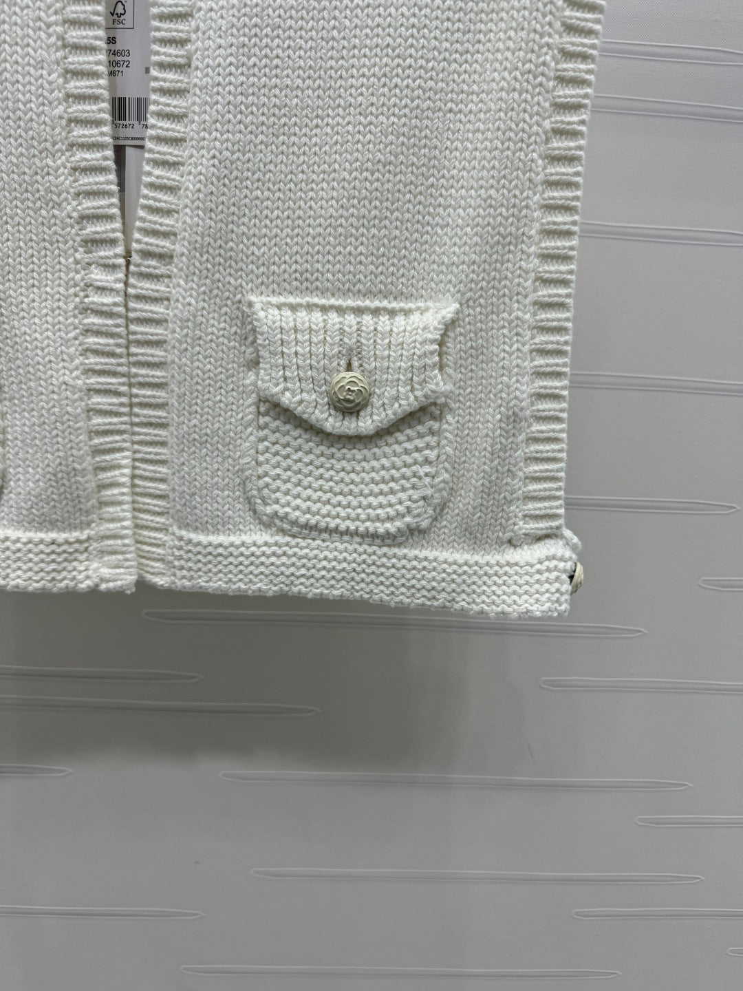 CHANEL CROPPED KNIT SWEATER 269388