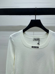MIUMIU KNITTED SWEATER STYLE 459
