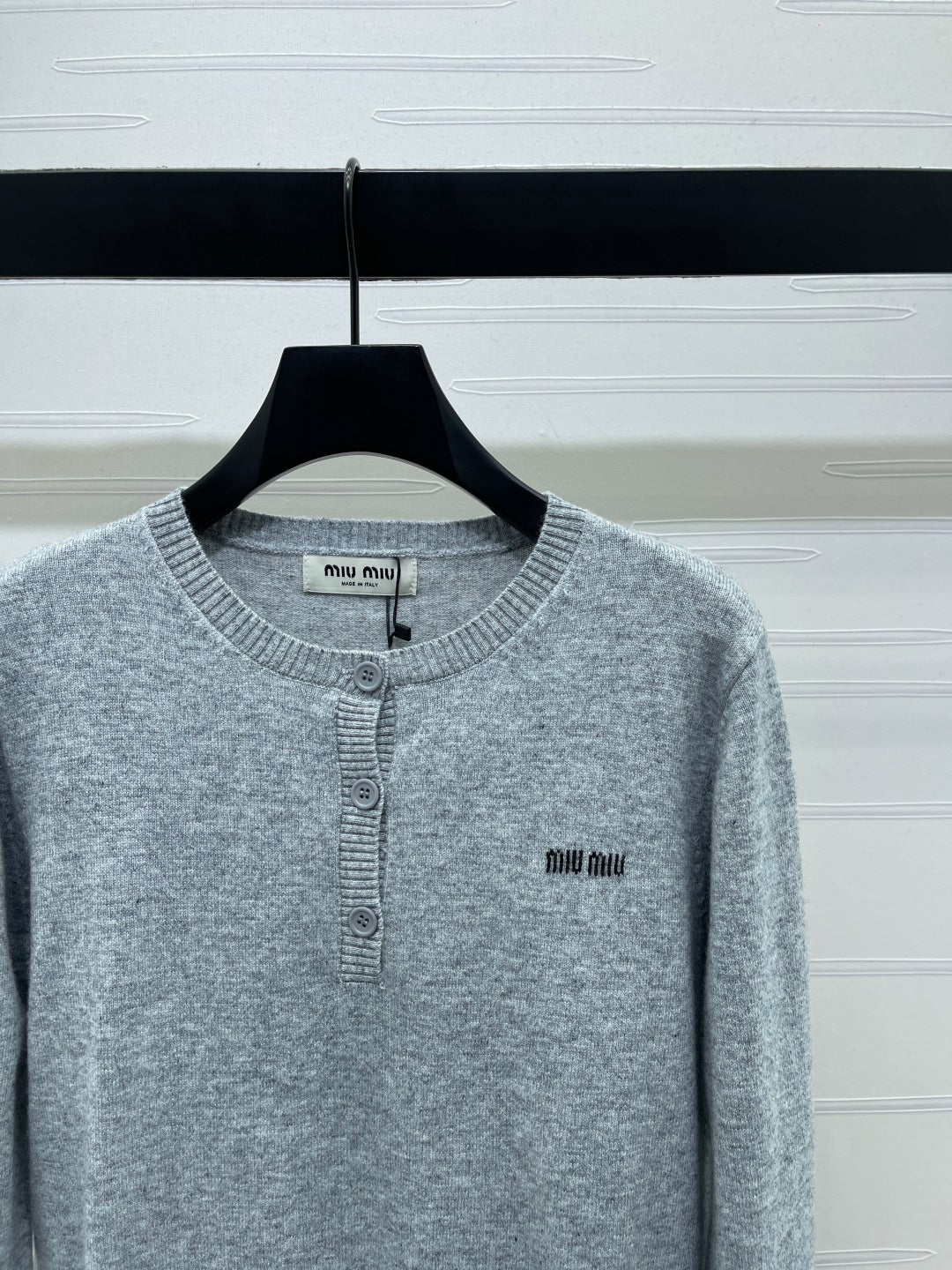 MIUMIU KNIT SWEATER STYLE 540