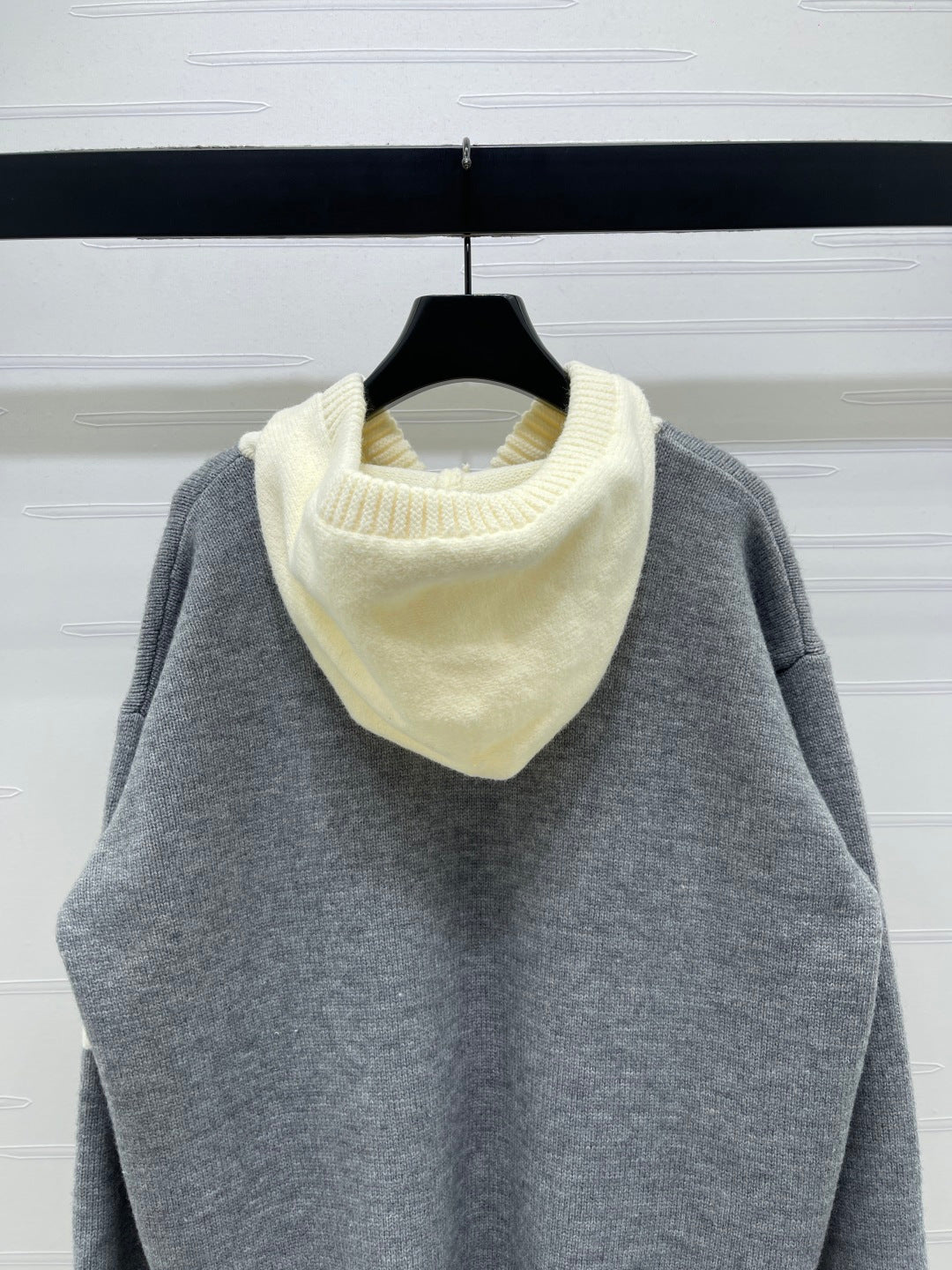 THOM 26S CARDIGAN STYLE 87