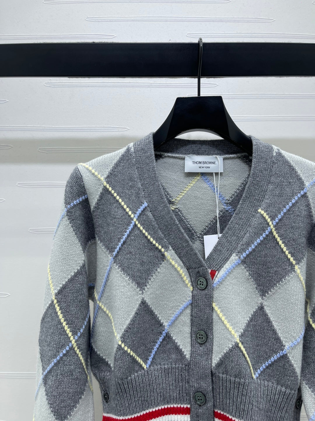 THOM 26S CARDIGAN STYLE 64