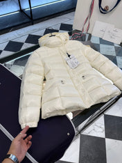 MONCLER 25S JACKET IN WHITE 014