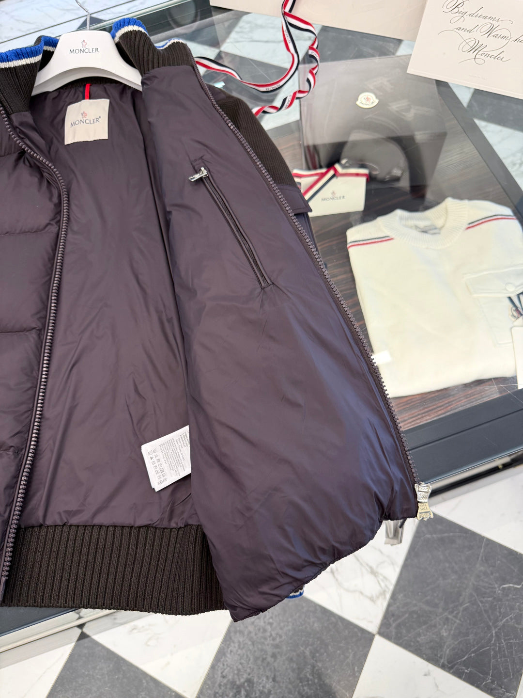 MONCLER 25S PREMIUM DOWN JACKET 473