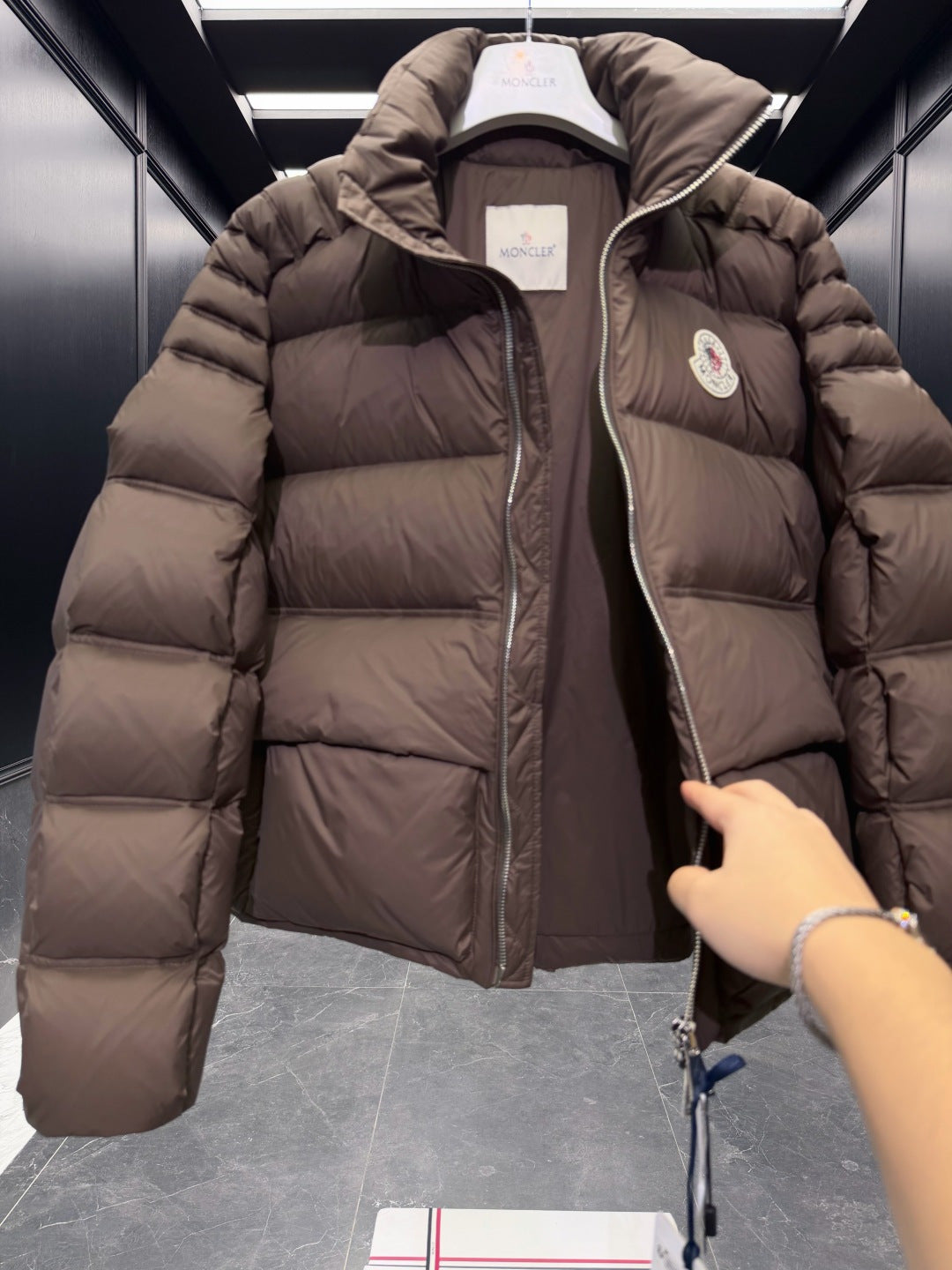 MONCLER 25S PREMIUM DOWN JACKET 493