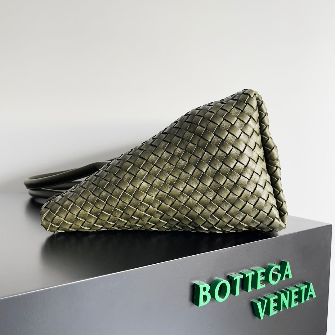 BOTTEGA VENETA 25S LARGE CABAT BAG 51 IN ARMY GREEN CALFSKIN GOLD HARDWARE