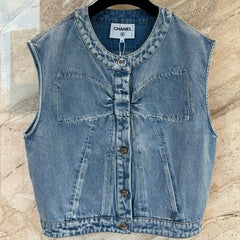 CHANEL 25S SLEEVELESS DENIM VEST 391