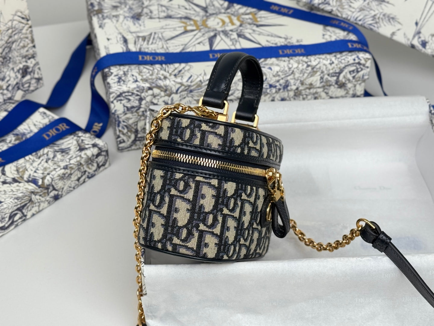 DIOR 25S 30 MONTAIGNE MINI VANITY CASE 16 IN BLUE DIOR OBLIQUE JACQUARD CANVAS