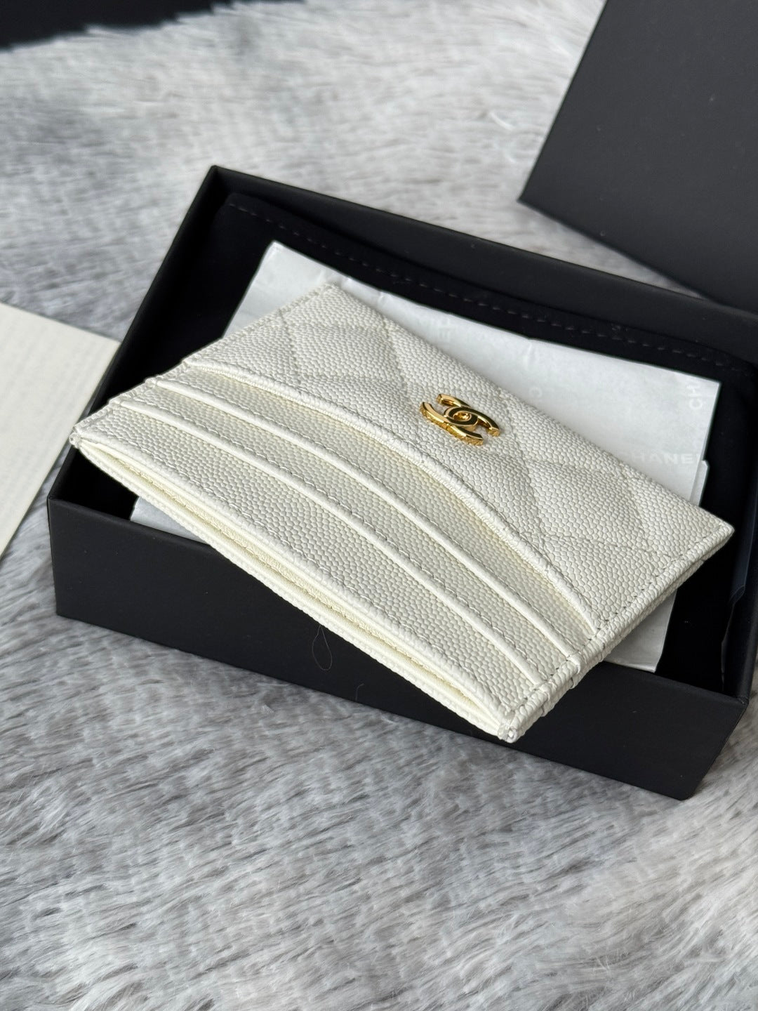 CHANEL 25S CARD HOLDER 11 IN IVORY CAVIAR GOLD HARDWARE