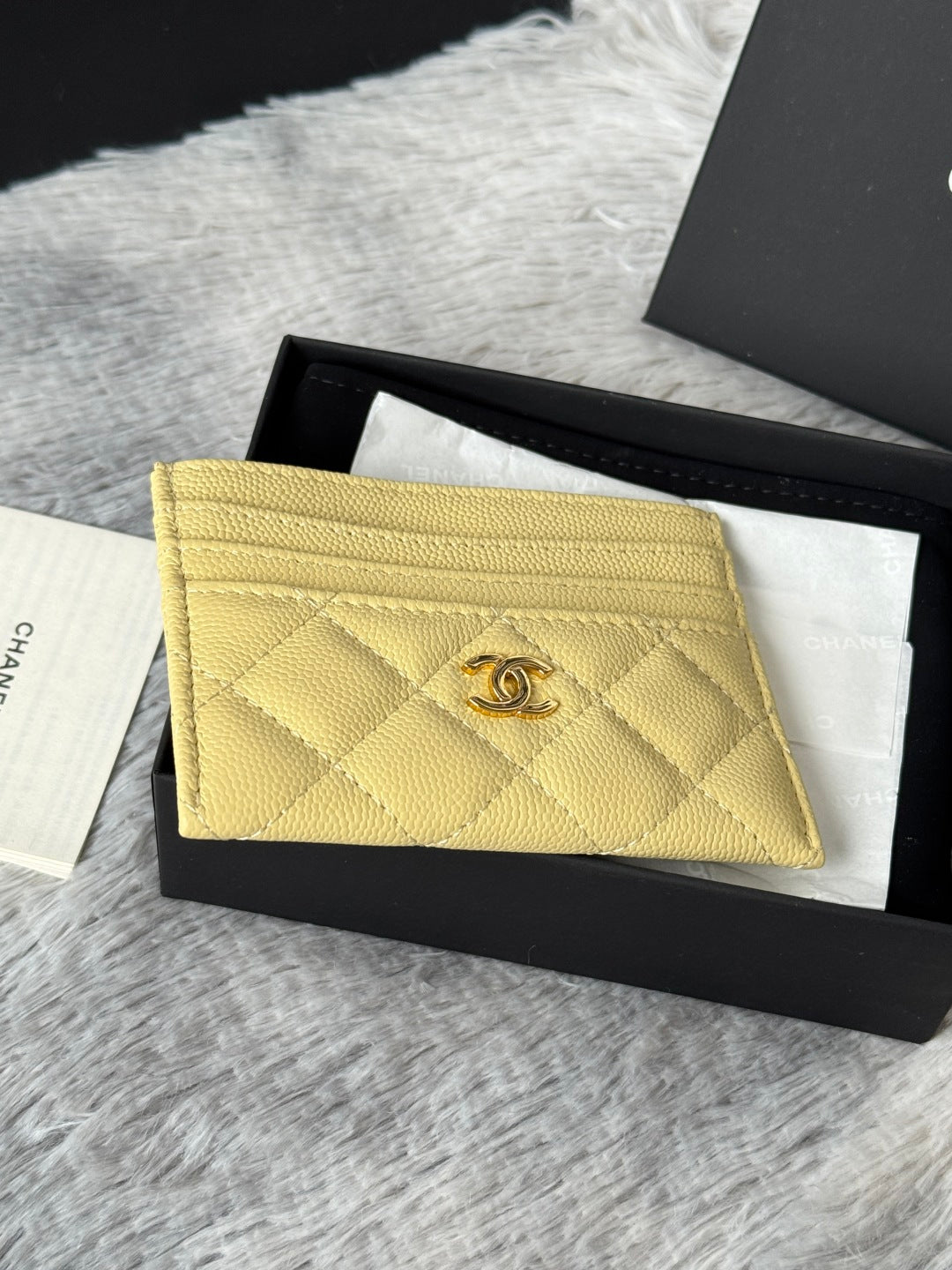 CHANEL 25S CARD HOLDER 11 IN YELLOW CAVIAR GOLD HARDWARE
