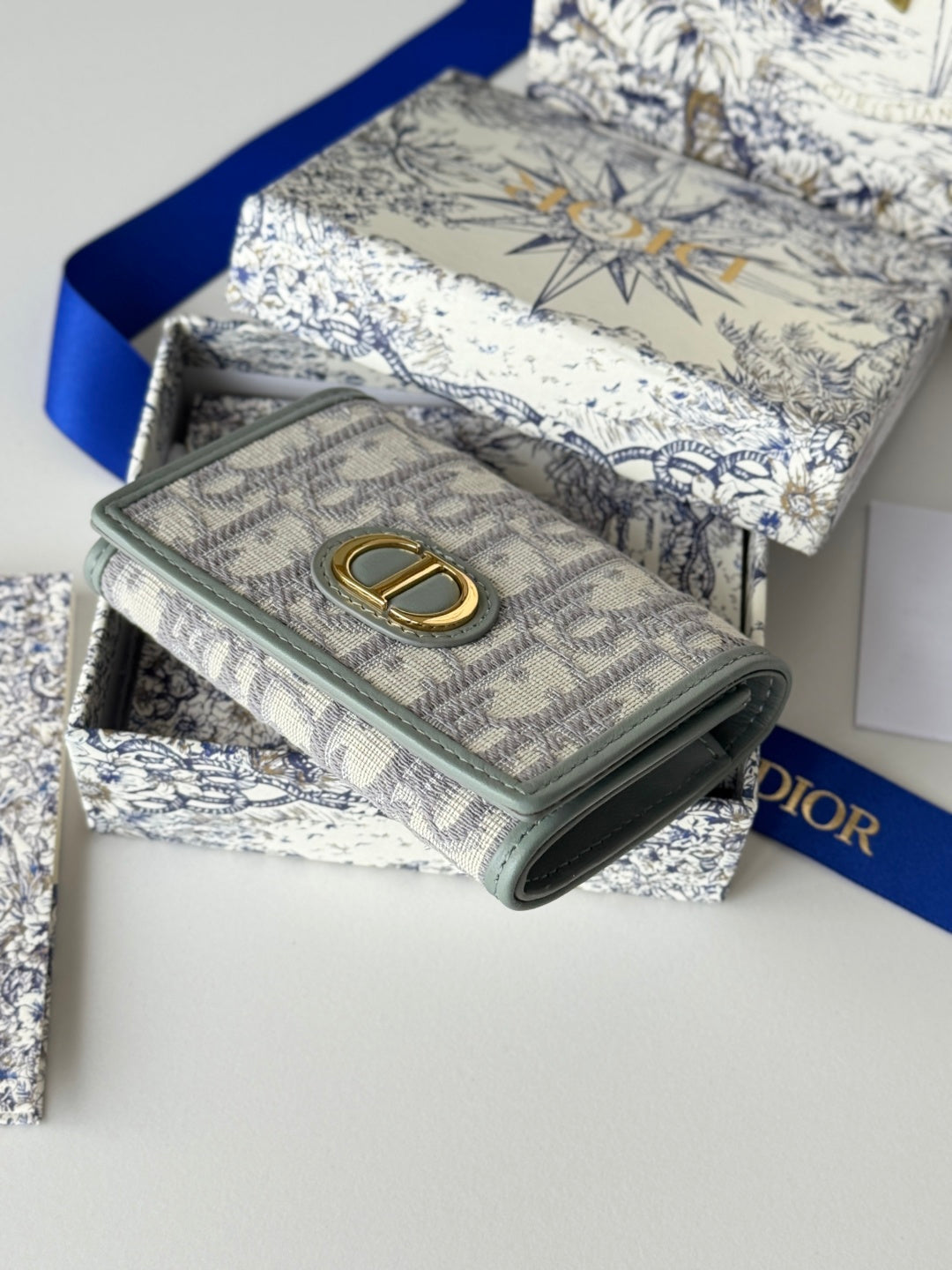 DIOR 25S CARO CARD HOLDER 11 IN GRAY CALFSKIN AND CANVAS GOLD HARDWARE