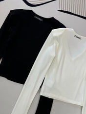 CHANEL 25S V-NECK T-SHIRT 608