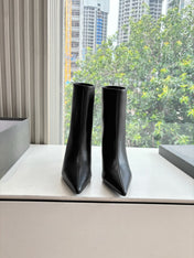 BALENCIAGA 25S ANKLE BOOTS IN BLACK COW LEATHER