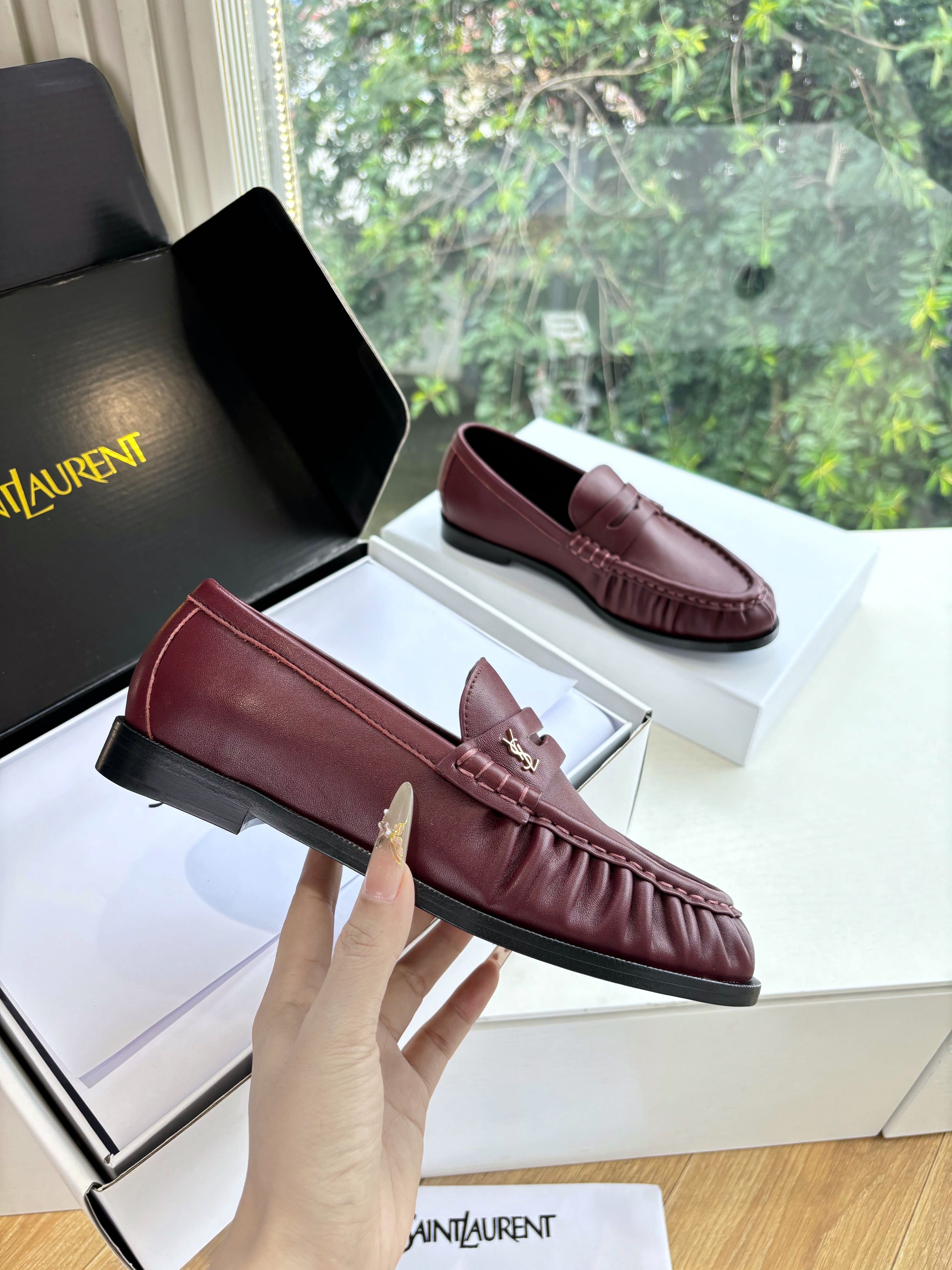 YSL 25S LOAFERS IN DARK RED LAMBSKIN
