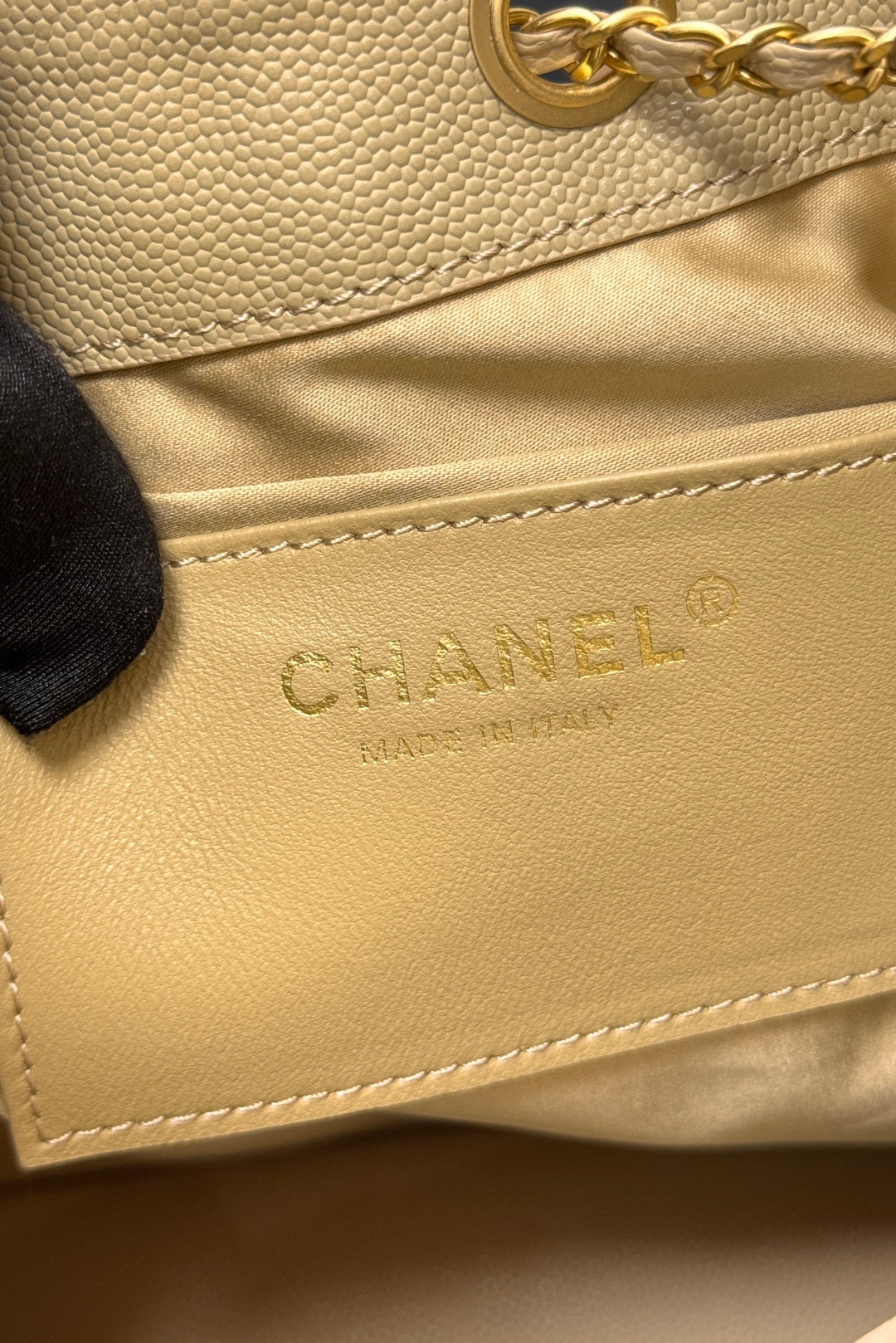 CHANEL 25S HOBO BAG 40 IN GOLDEN BEIGE CAVIAR WITH GOLD HARDWARE