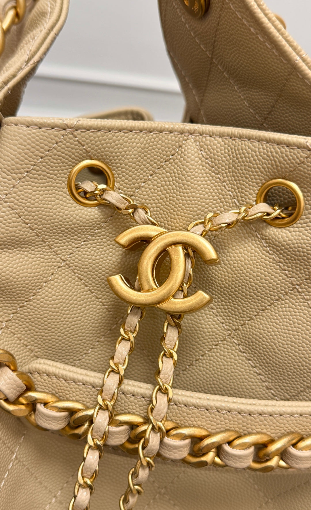 CHANEL 25S HOBO BAG 40 IN GOLDEN BEIGE CAVIAR WITH GOLD HARDWARE