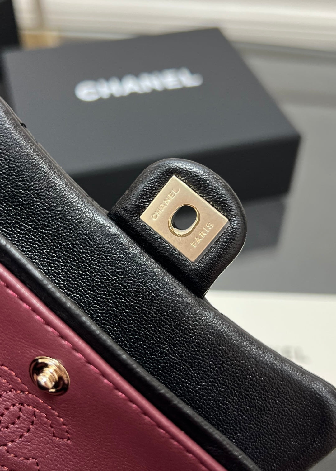 CHANEL 25S FLAP CHARM BAG 13 IN BLACK LAMBSKIN