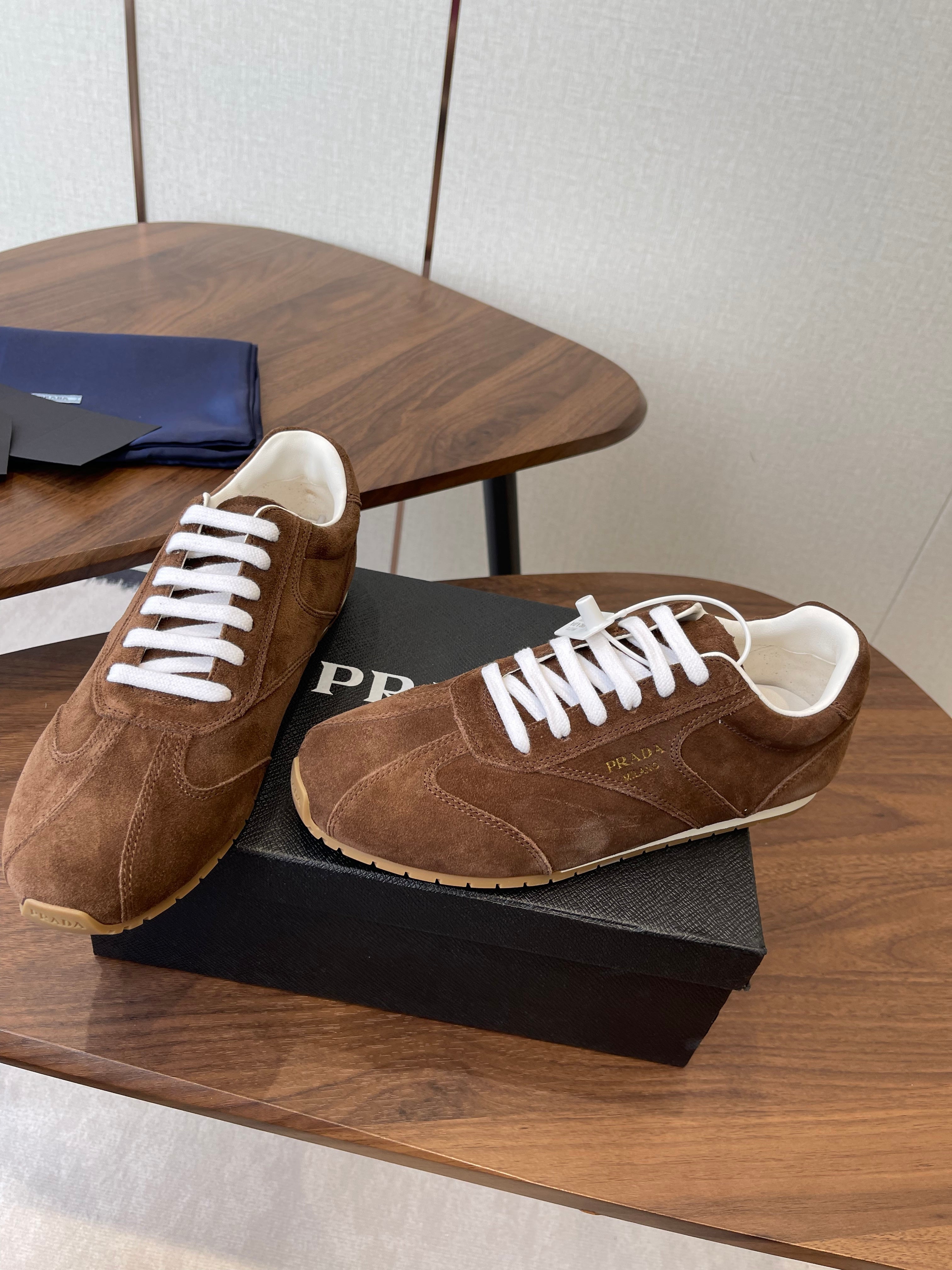 PRADA 25S SNEAKER IN BROWN SUEDE STYLE 12