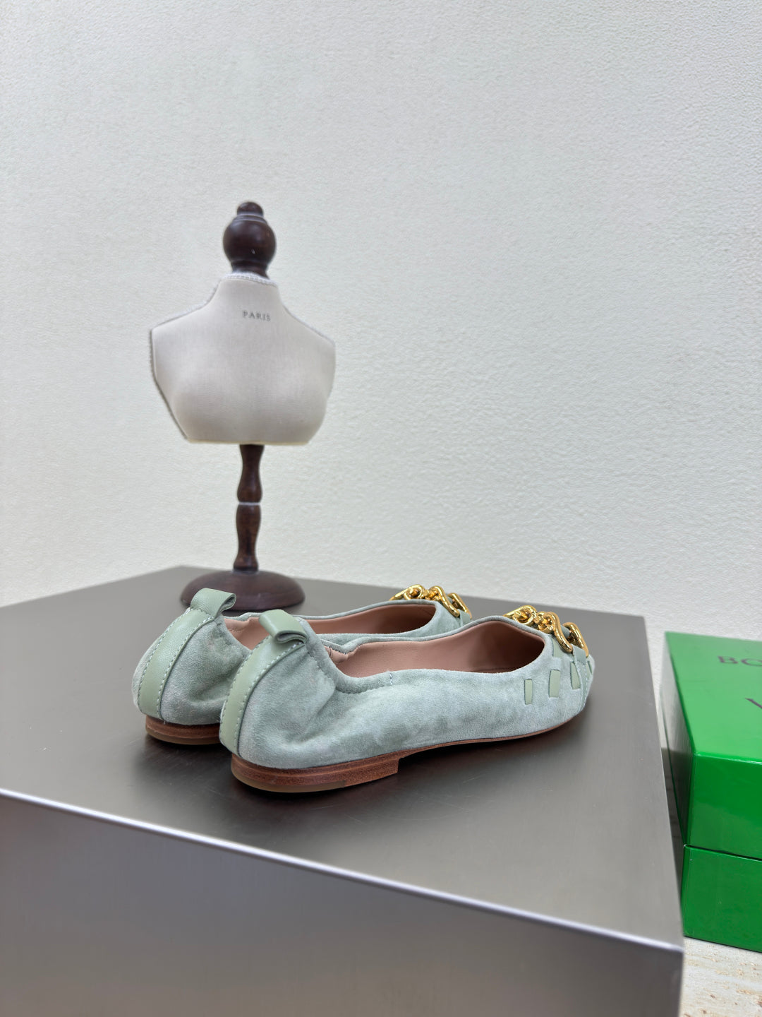 BALLET FLAT IN LIGHT BLUE SUEDE