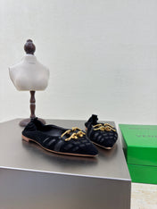 BALLET FLAT IN BLACK SUEDE