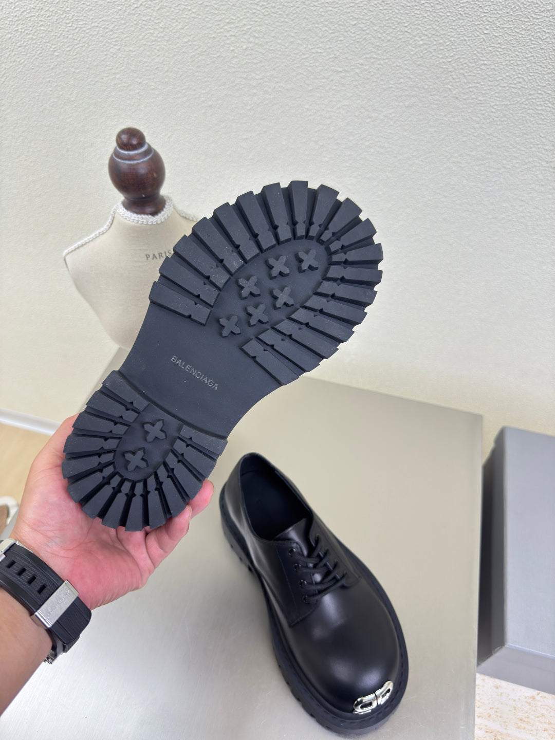 STOMPER DERBY IN BLACK SOFT BULLSKIN