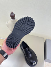 STOMPER DERBY IN BLACK SOFT BULLSKIN