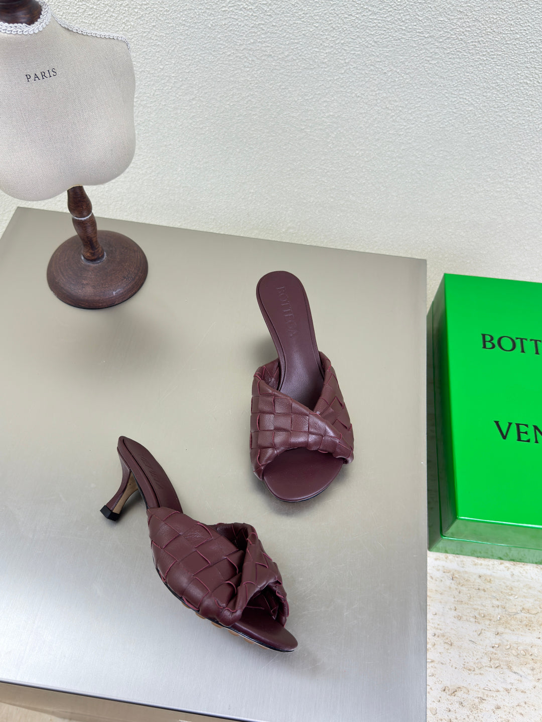 BLINK HIGH 5 CM MULE IN MAHOGANY RED INTRECCIATO LEATHER