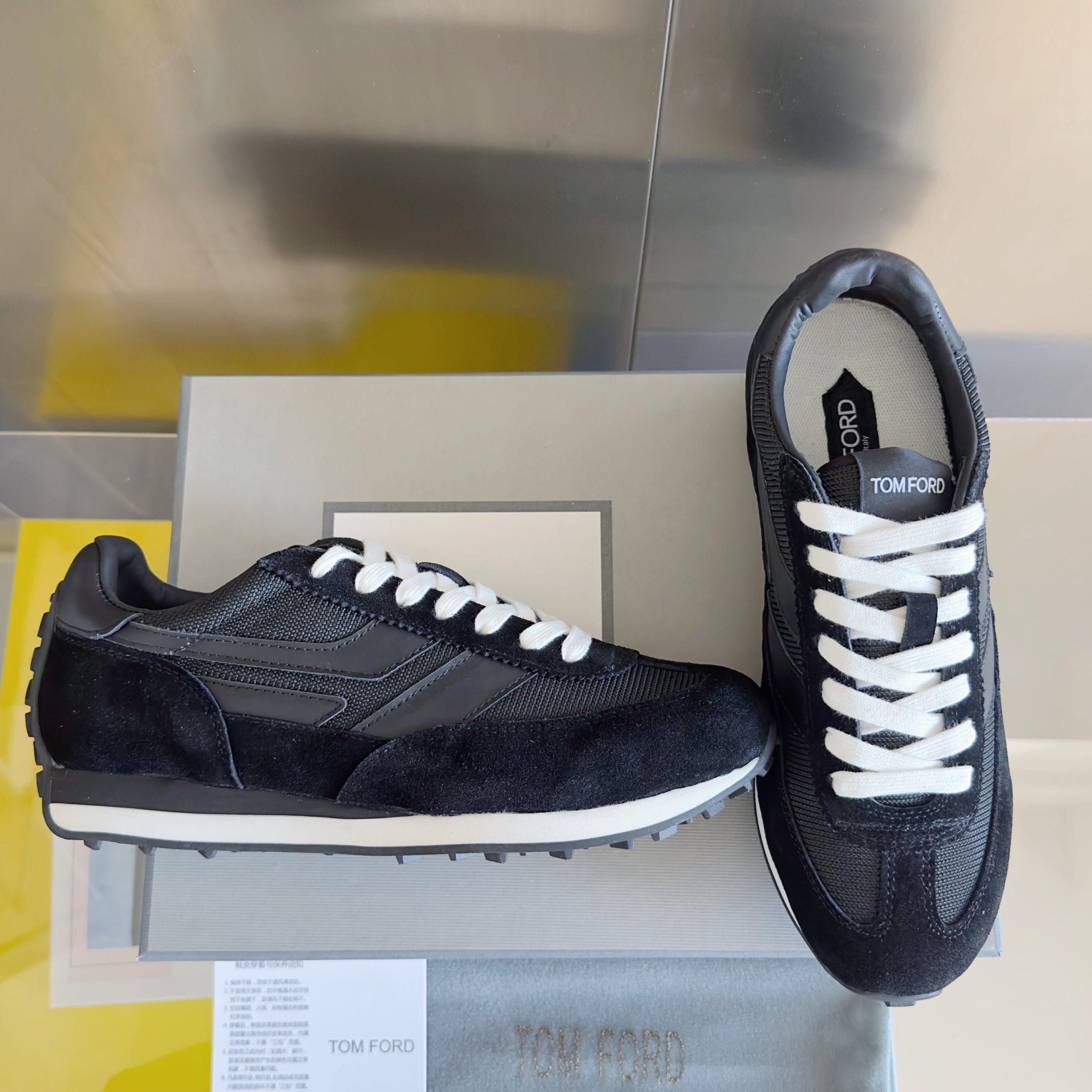 TOM FORD 26S SNEAKERS IN BLACK SUEDE AND CALFSKIN