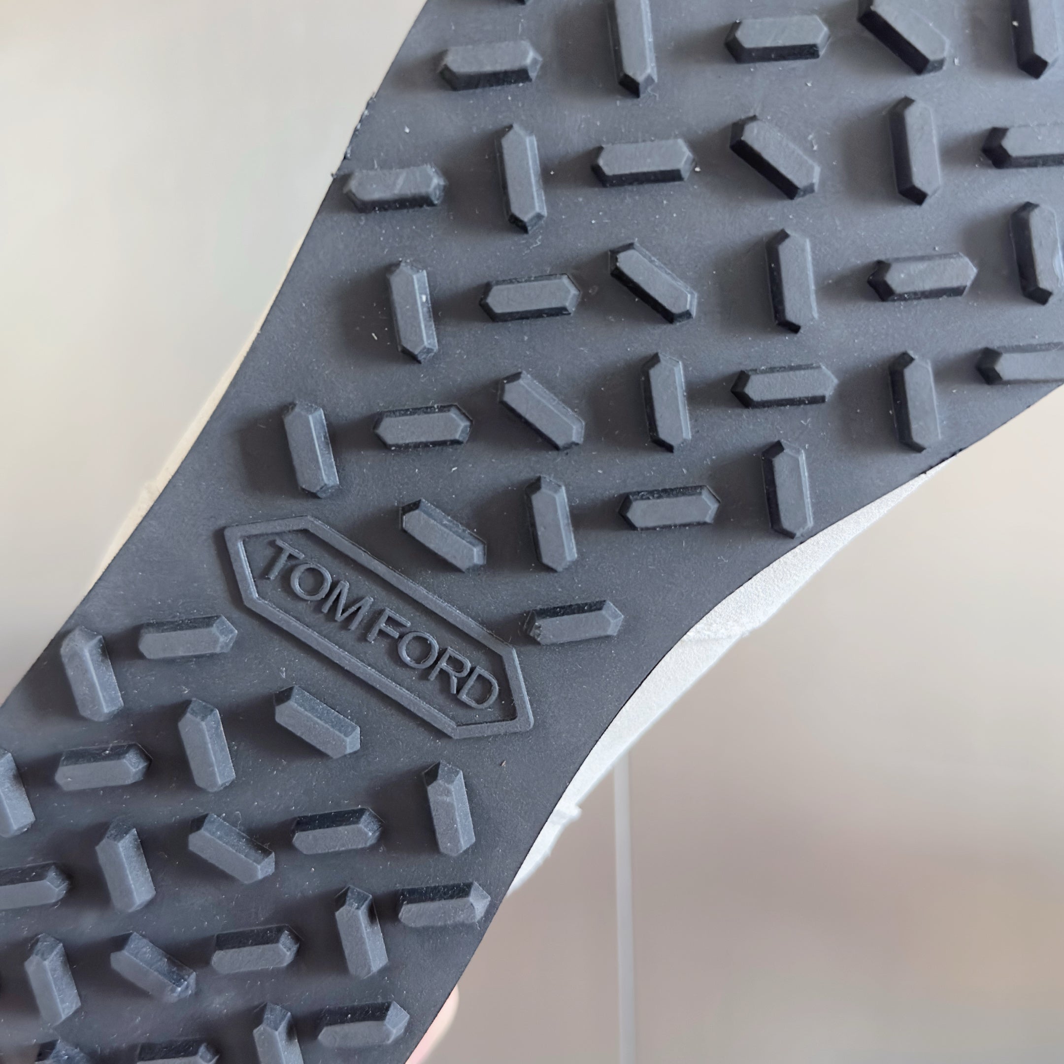 TOM FORD 26S SNEAKERS IN LIGHT BEIGE SUEDE