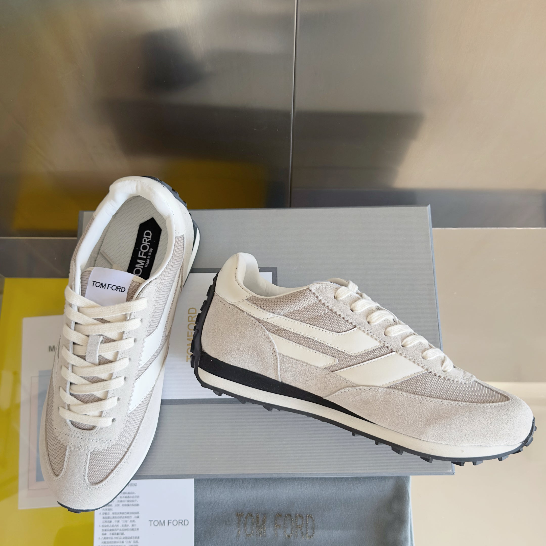 TOM FORD 26S SNEAKERS IN LIGHT BEIGE SUEDE