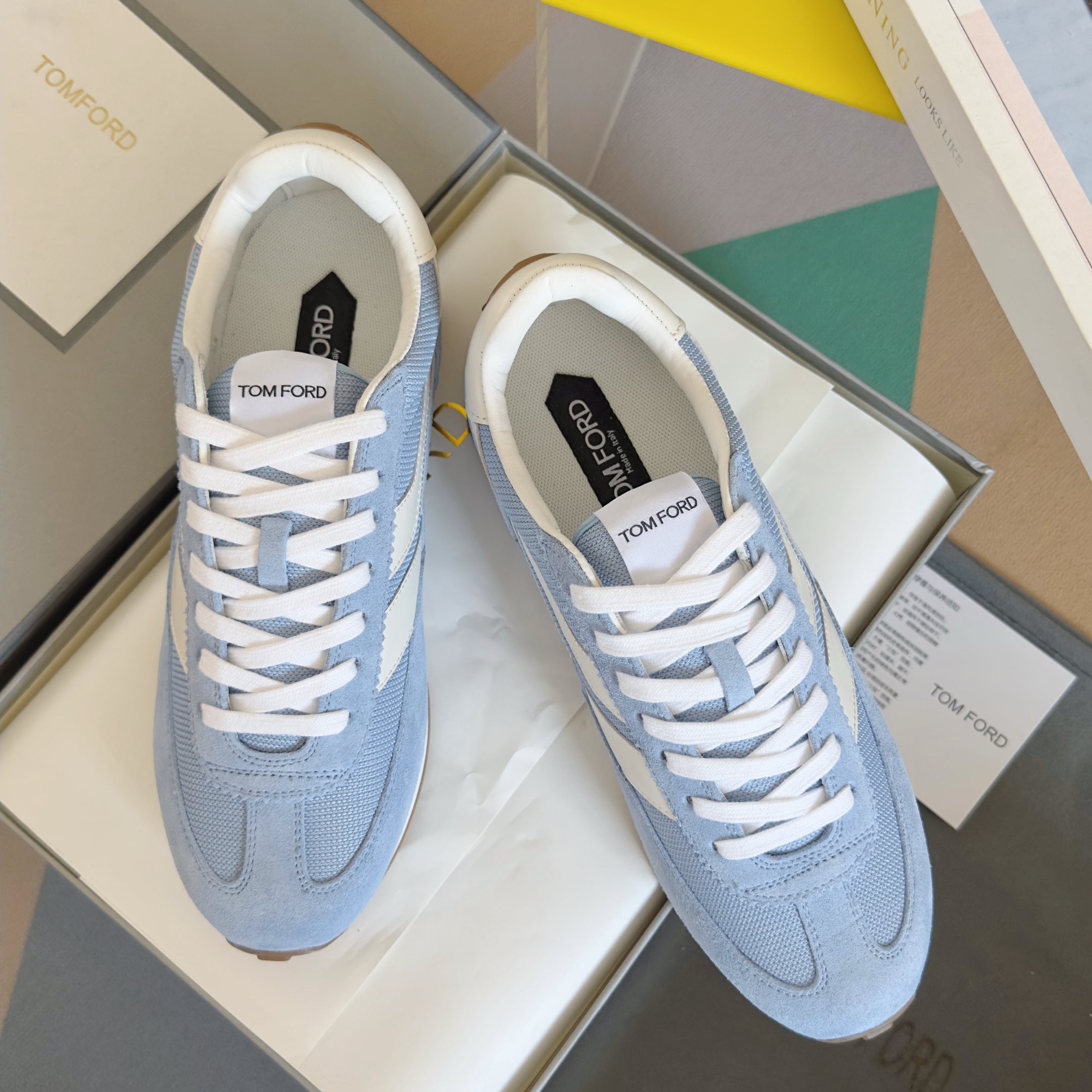 TOM FORD 26S SNEAKERS IN SKY BLUE SUEDE