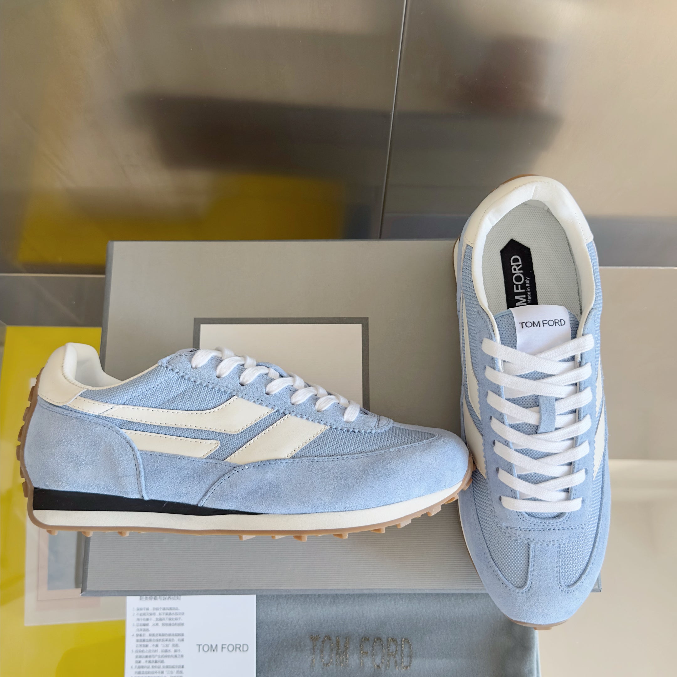 TOM FORD 26S SNEAKERS IN SKY BLUE SUEDE