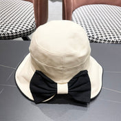 BUCKET HAT MODEL 650289 IN WHITE FABRIC