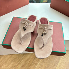 LP THONG SANDALS 25S IN WARM BEIGE SUEDE
