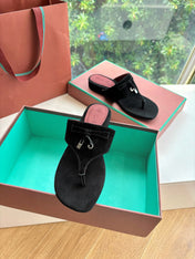 LP THONG SANDALS 25S IN BLACK SUEDE